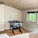 Сasa de vacaciones Awesome Home In Glesborg With Sauna Glesborg