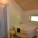 Awesome Home In Glesborg With Sauna *