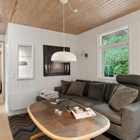 Holiday home Awesome In Glesborg With Wifi *