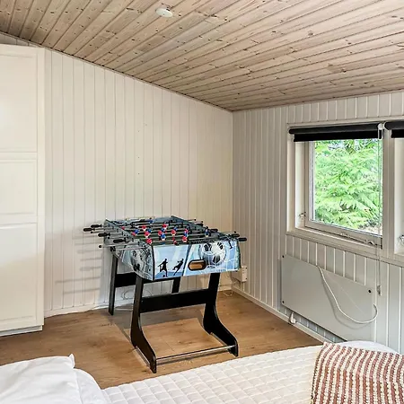 Ferienhaus Awesome In With Sauna Glesborg